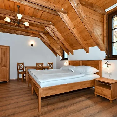 Zamek Castle - Podzamci Undercastle Апарт-отель 4*