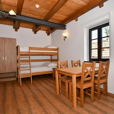 Apart-hotel Zámek Castle - Podzámčí Undercastle