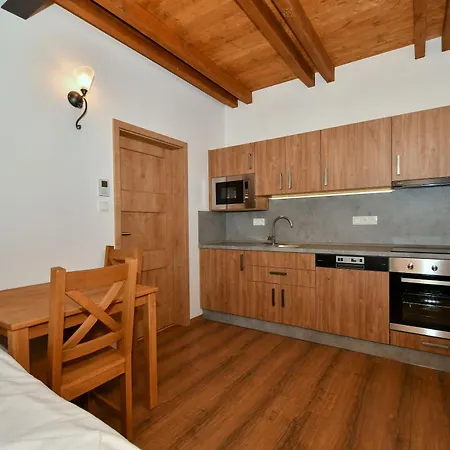 Zamek Castle - Podzamci Undercastle 4* Racice (Vyskov)